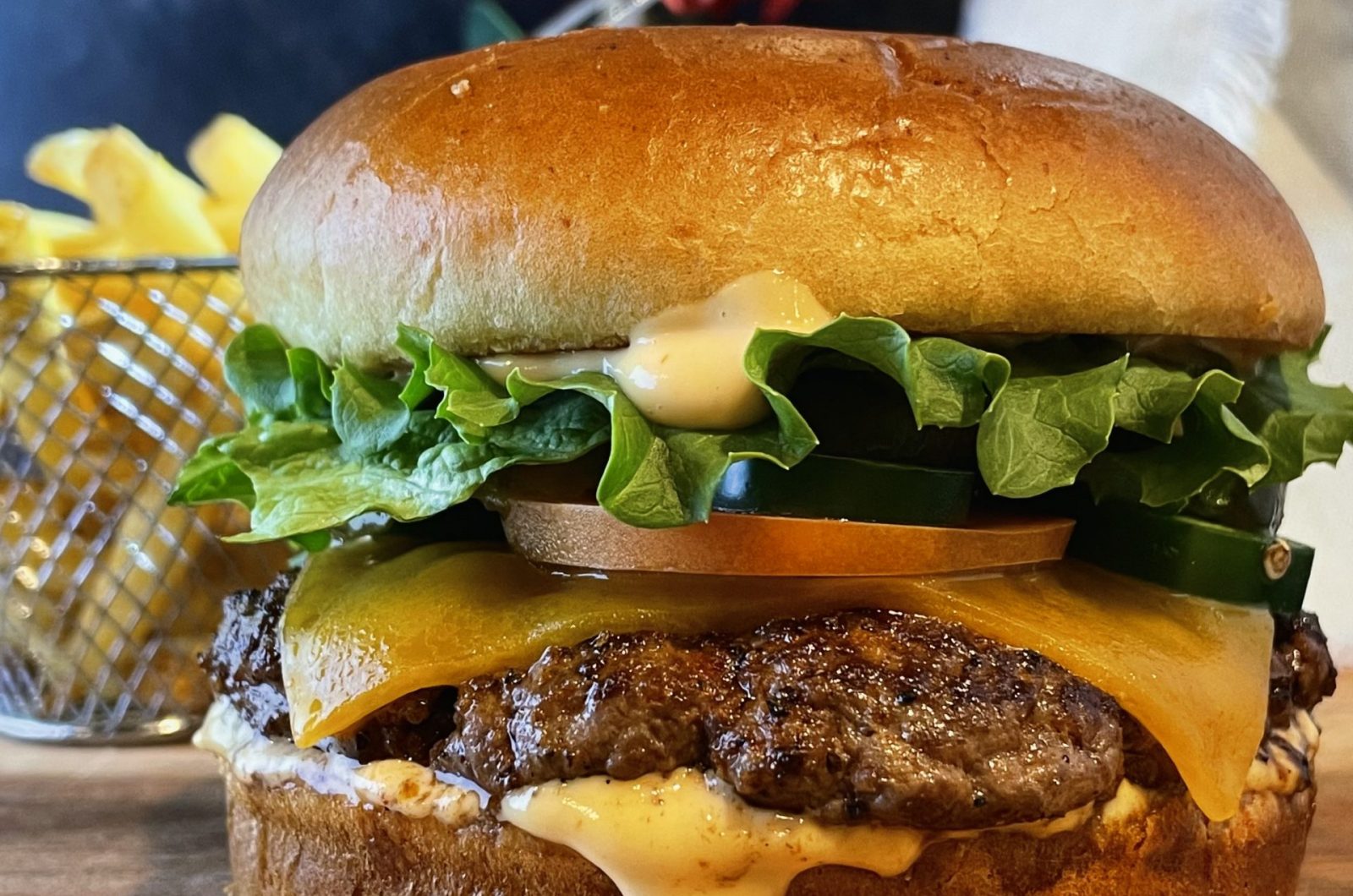 Cheddar Jalapeño Burger Flavored By Fatima